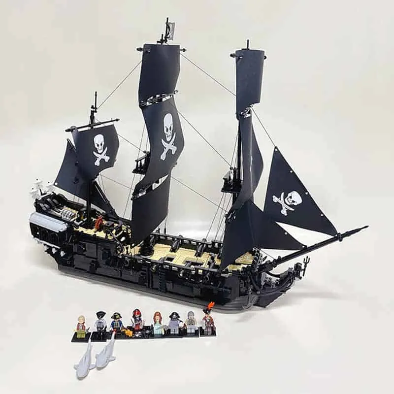 Pirates of the Caribbean Black Pearl DK6001 Captain Jack Sparrow Pirate Ship 3423Pcs Building Blocks Bricks Kids Toy